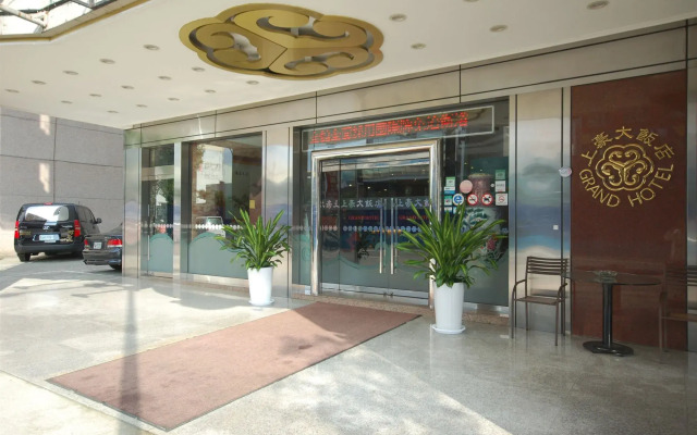 Kiwi Express Hotel Mrt Wen Xin Feng Chia Branch 1