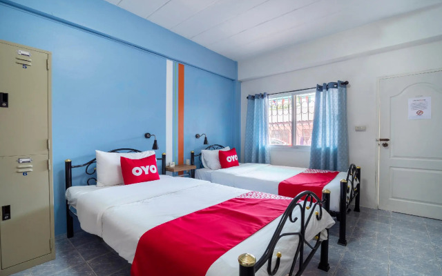 Апартаменты Aromdee Apartment