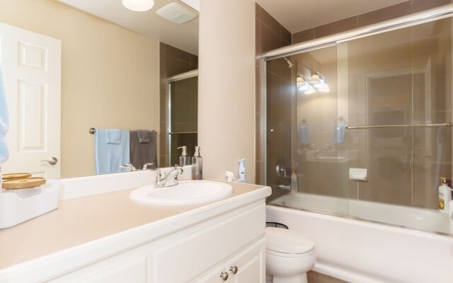 Modern Townhome in Heart of Seattle/capital Hill!