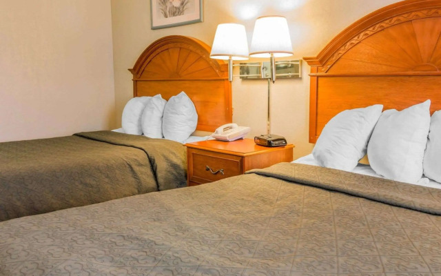 Quality Inn Grand Rapids North