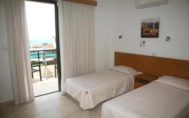 Platzia Beach Villas