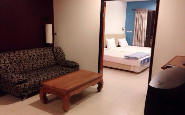 Jomtien All Suites