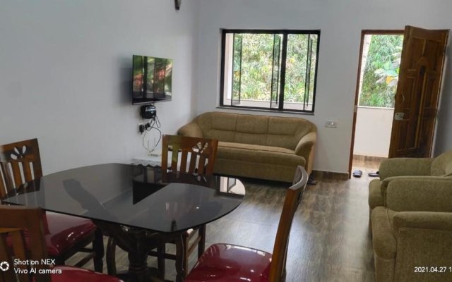 Casa Trinity - A/C fully furnished 2BHK & High speed WiFi to WFH