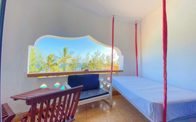 Sea Breeze Beachfront Apartments
