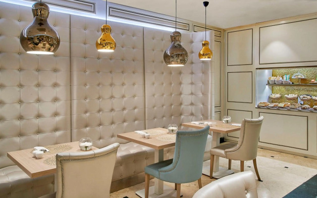 NH Collection Madrid Abascal