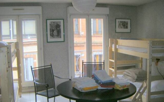 La Petite Auberge de Saint Sernin - Hostel