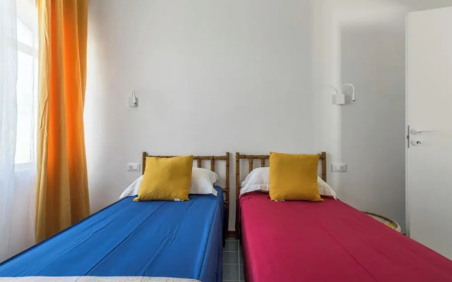 4019 Villetta Biancamare by Barbarhouse