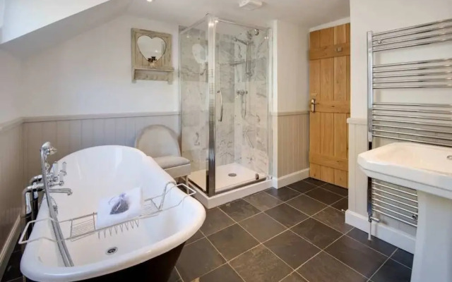 Craigeanie Farmhouse