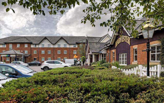 Holiday Inn Express London Gatwick - Crawley by IHG