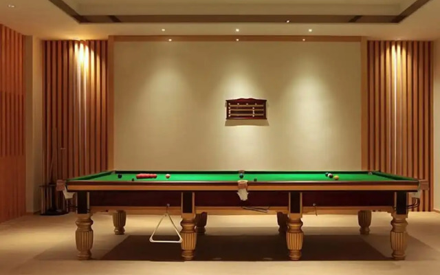 Luan Suntone Plaza Hotel