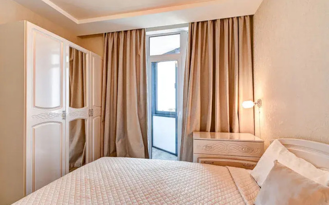 Sea Sun Apartment on Lenin street, 298B, building 7