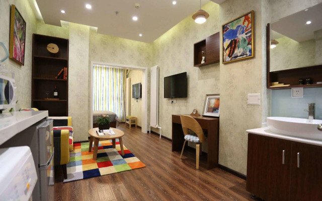 Yijia Nascent State International Service Apartment