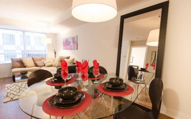 Royal Stays Suites - Blue Jays Way