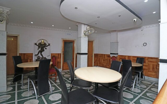 Hotel Monohar Inn By OYO Rooms