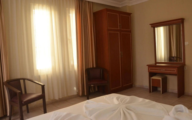 Twin Apart Hotel