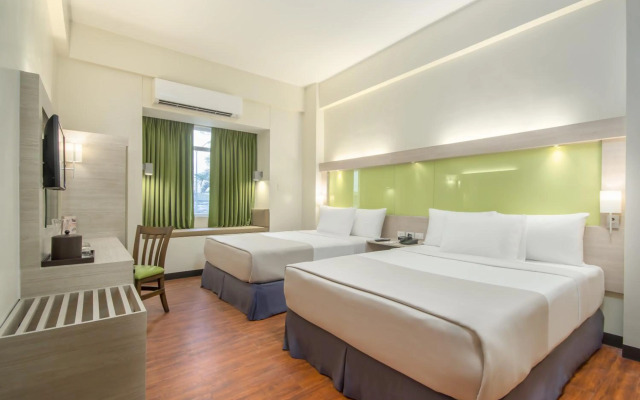 Microtel Inn & Suites by Wyndham San Fernando