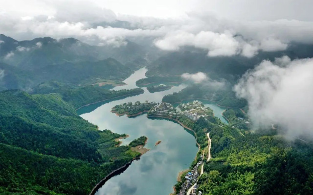 Huangshan Demaotang Hotel
