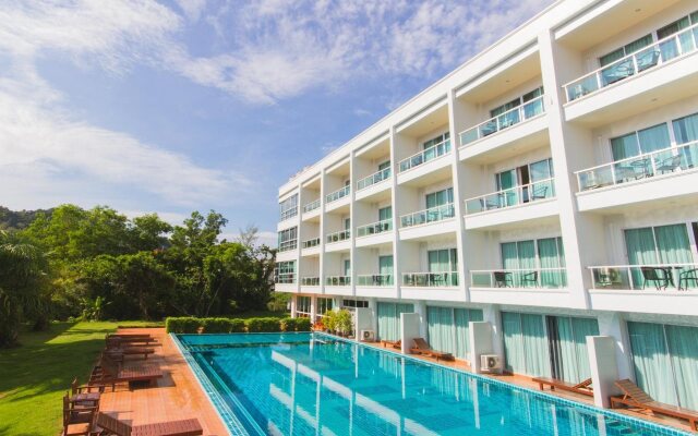 The Pano Hotel And Residence