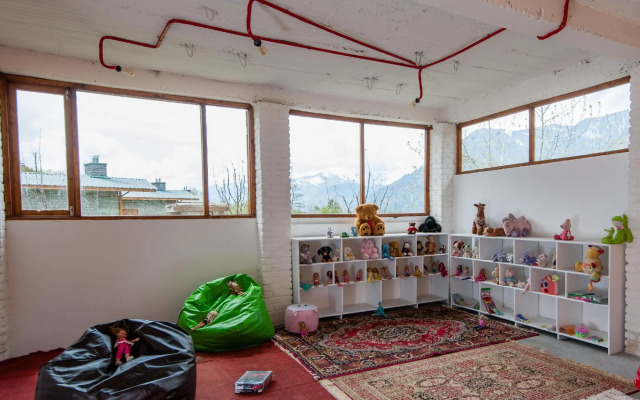Larisa Resort, Manali