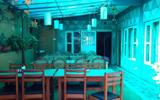Hotel Grand Holiday