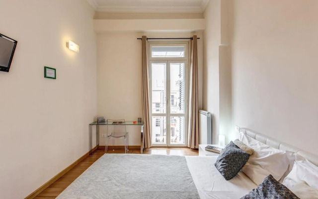 Floor 6 Boutique Rooms by DOT Suites