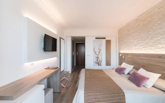 Hotel Na Taconera