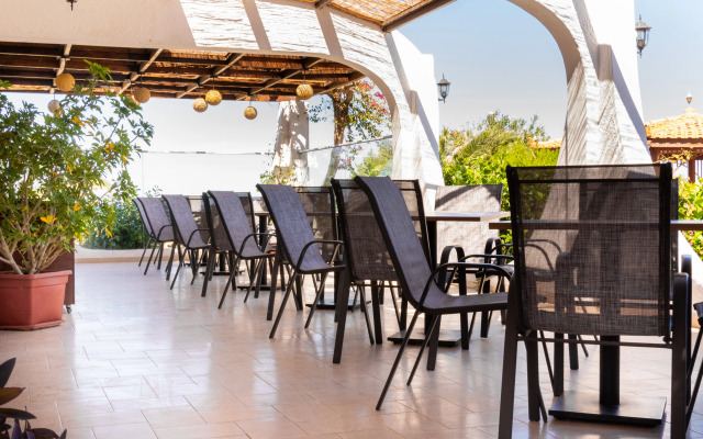 Nirvana Beach Hotel