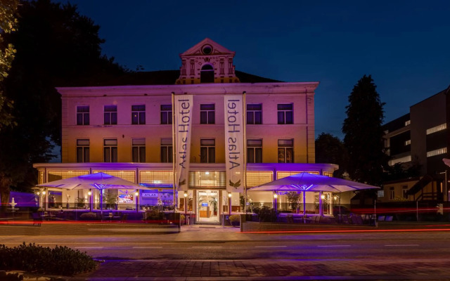 hotelImage