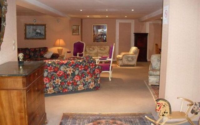 Hotel Bristol