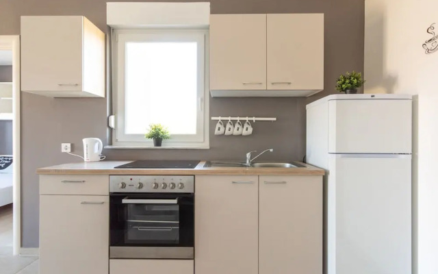 Apartment in Novalja Near Sea Beach