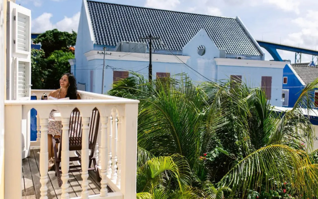 Bario Hotel