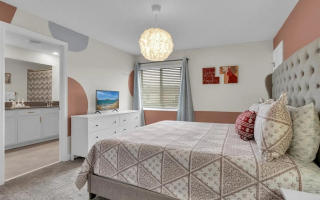 4361 Quote st