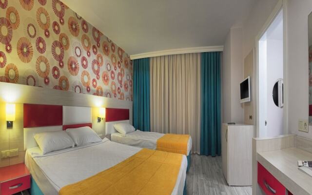 Side Win Hotel & Spa