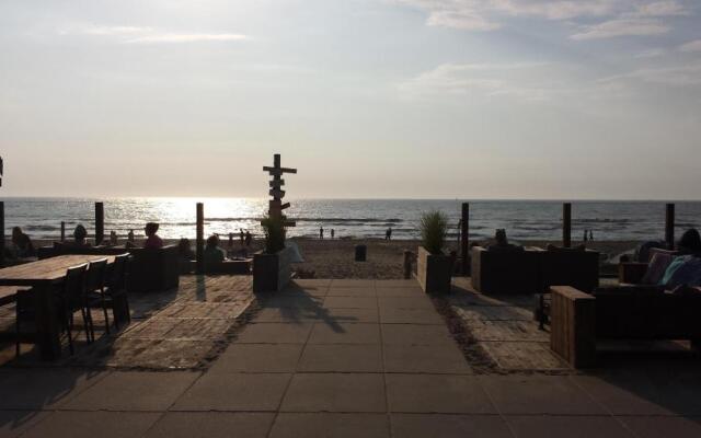 Studio 28 aan zee