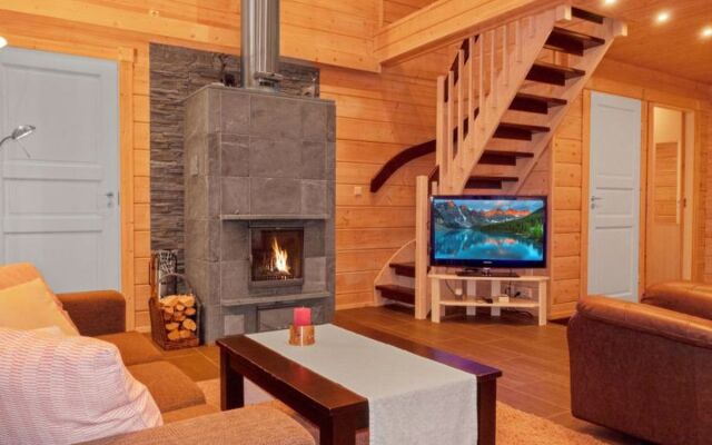 House  Salla