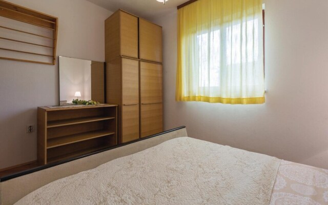 Nice Home in Kastelir With Wifi and 2 Bedrooms