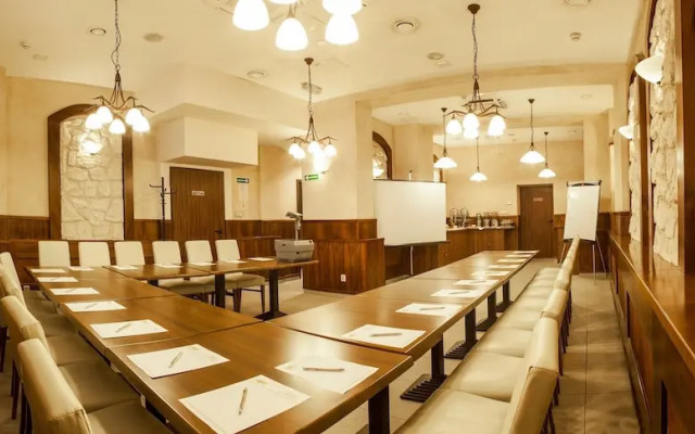 Hotel i sala konferencyjna Kraków - Alexander II