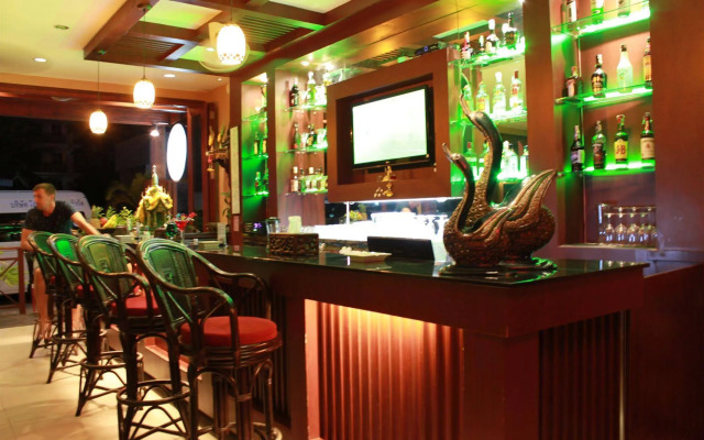 Patong Hemingway's Hotel
