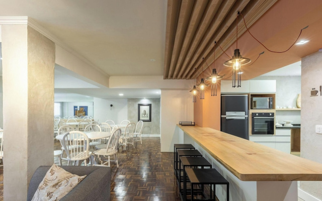 Duplex With Terrace and Barbecue Eto0201