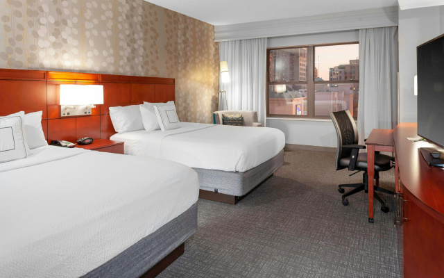 Courtyard by Marriott Downtown Memphis