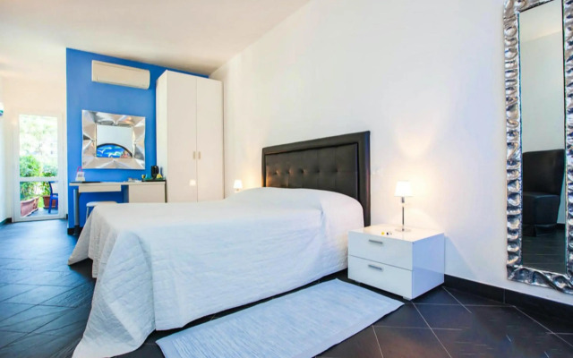 Cinqueterre Residence