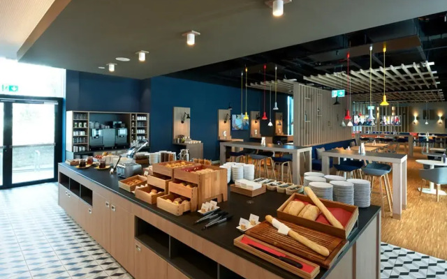 Holiday Inn Express & Suites Monheim Am Rhein by IHG