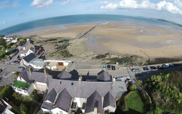Sea View Guest House