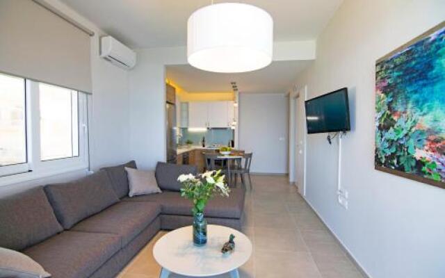 Sonja Beachfront Apartments