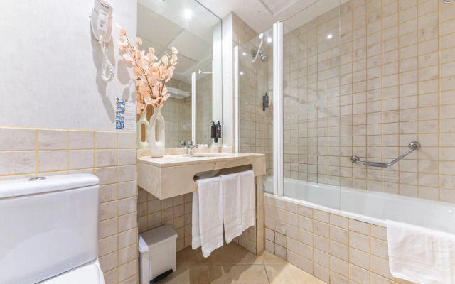 Hotel Rober Palas
