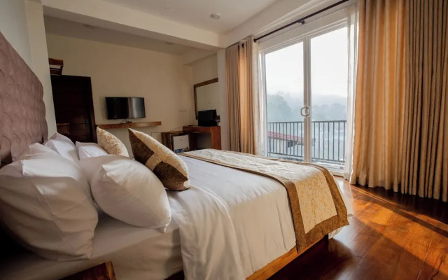 Manthra Leisure