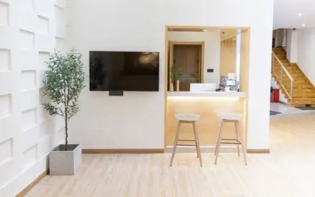 Xi'an Seascape Design Homestay and Travel Rental in Haitang District, Sanya City (Wuzhizhou Branch)