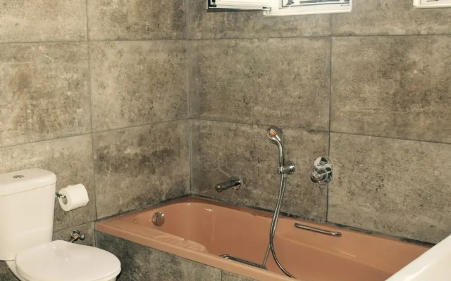 Anastasios Olive Garden Apartments