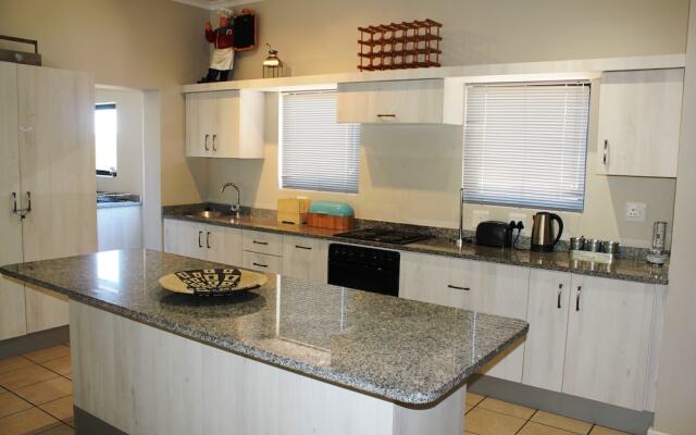 6 Nieuland 1053 Self catering