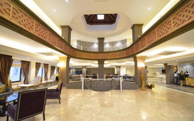 Azka Hotel